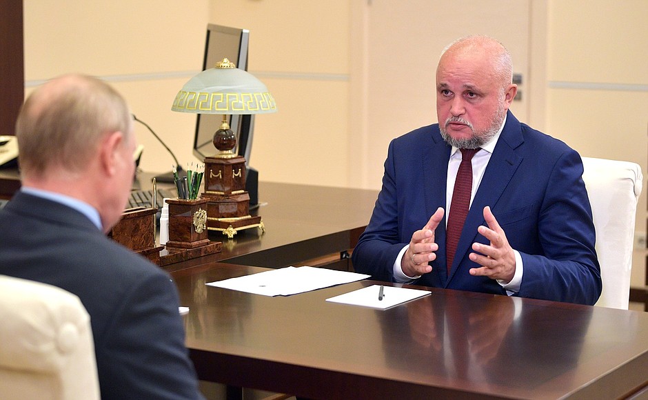 With Governor of Kemerovo Region – Kuzbass Sergei Tsivilev.