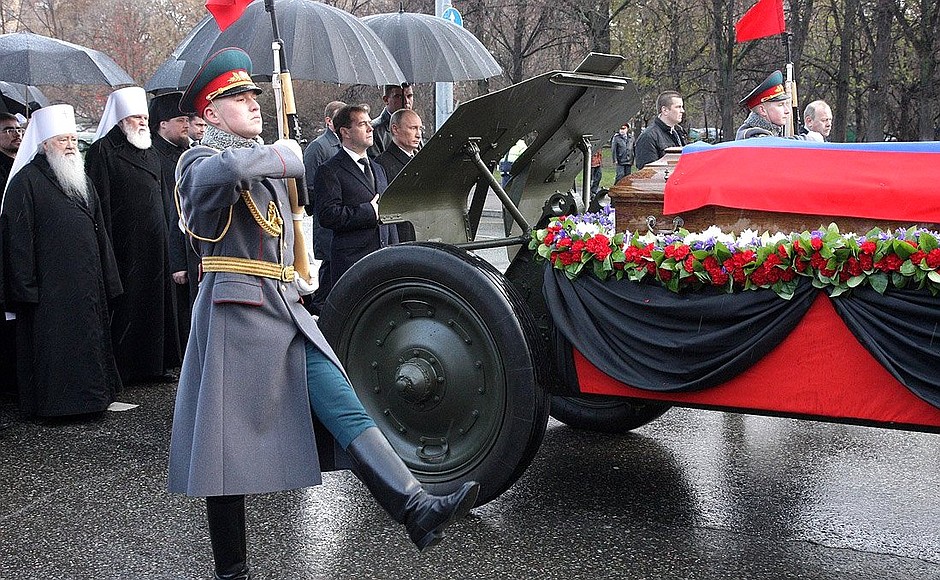 Funeral of Viktor Chernomyrdin.