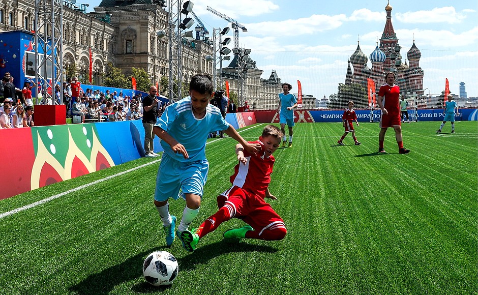 A friendly match between world football stars and young players from FC Totem Krasnoyarsk.