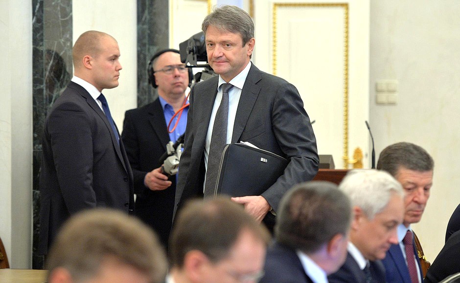 Before the meeting with Government members. Minister of Agriculture Alexander Tkachev.