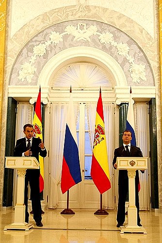 На совместной пресс-конференции по итогам переговоров с Председателем Правительства Испании Хосе Луисом Родригесом Сапатеро.