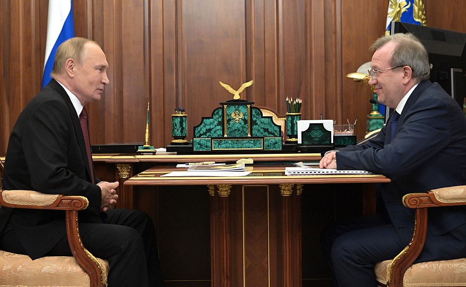 Meeting with President of Russian Academy of Sciences Gennady Krasnikov.