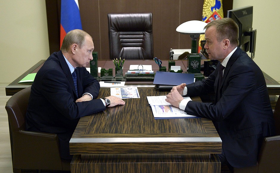 С губернатором Иркутской области Сергеем Ерощенко.
