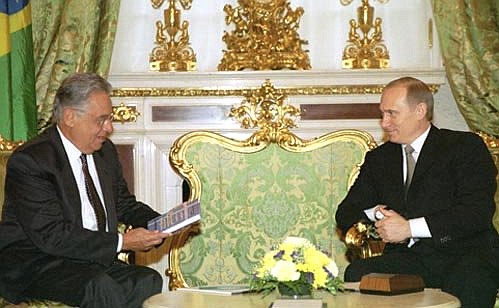 President Putin talking with President Fernando Henrique Cardoso of Brazil.