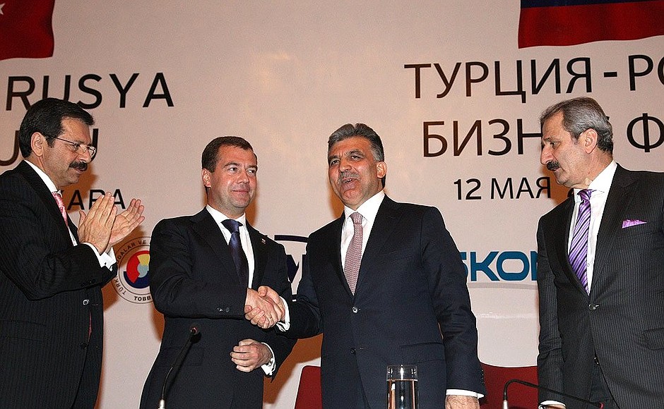 With Turkish President Abdullah Gul at the Russian-Turkish Business Forum.