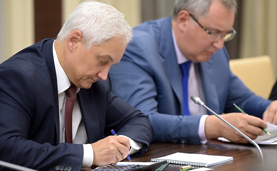 At a meeting on budget planning for 2016. Presidential Aide Andrei Belousov (left) and deputy prime minister Dmitry Rogozin.