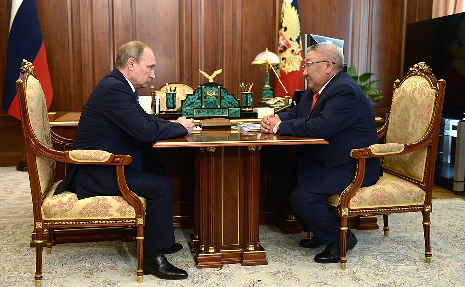 С главой Республики Саха (Якутия) Егором Борисовым.