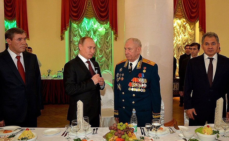 Vladimir Putin congratulated Marshall of the USSR Dmitry Yazov on his 90th birthday. With Defence Minister Sergei Shoigu (right) and Chief of the General Staff of the Russian Armed Forces Valery Gerasimov (left).