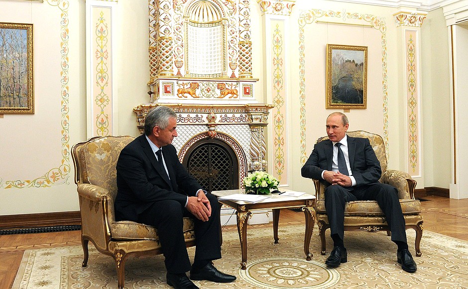 С Президентом Абхазии Раулем Хаджимбой.