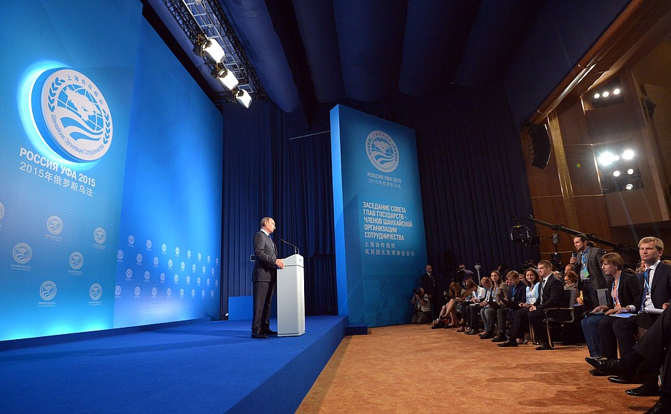 Пресс-конференция Владимира Путина по итогам саммитов БРИКС и ШОС.