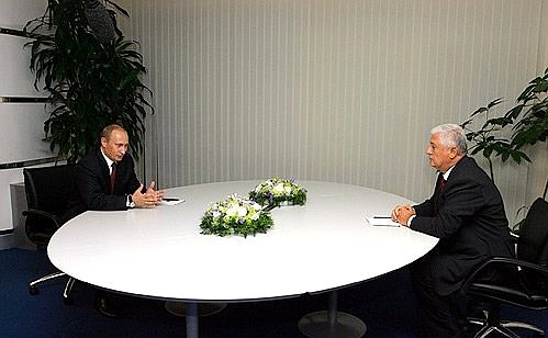 Meeting with President of Moldova Vladimir Voronin.