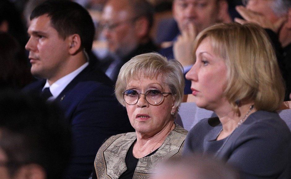 National Artist of the USSR Alisa Freindlikh at the opening ceremony of the Fifth St Petersburg International Cultural Forum.
