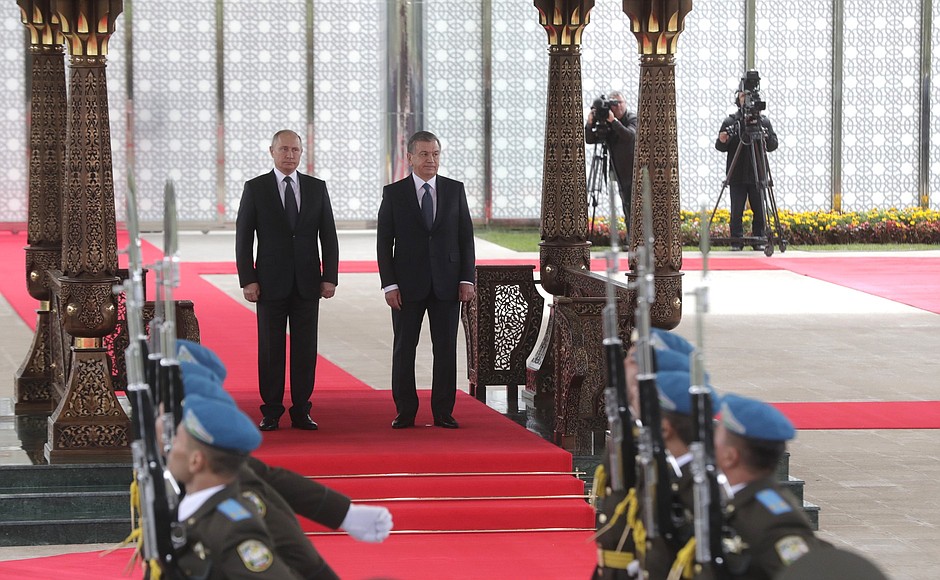 Official welcoming ceremony. With President of Uzbekistan Shavkat Mirziyoyev.