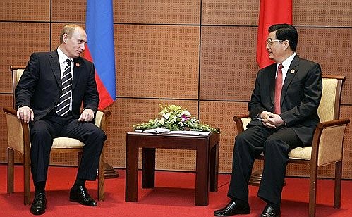 Meeting with the President of the People\'s Republic of China, Hu Jintao.