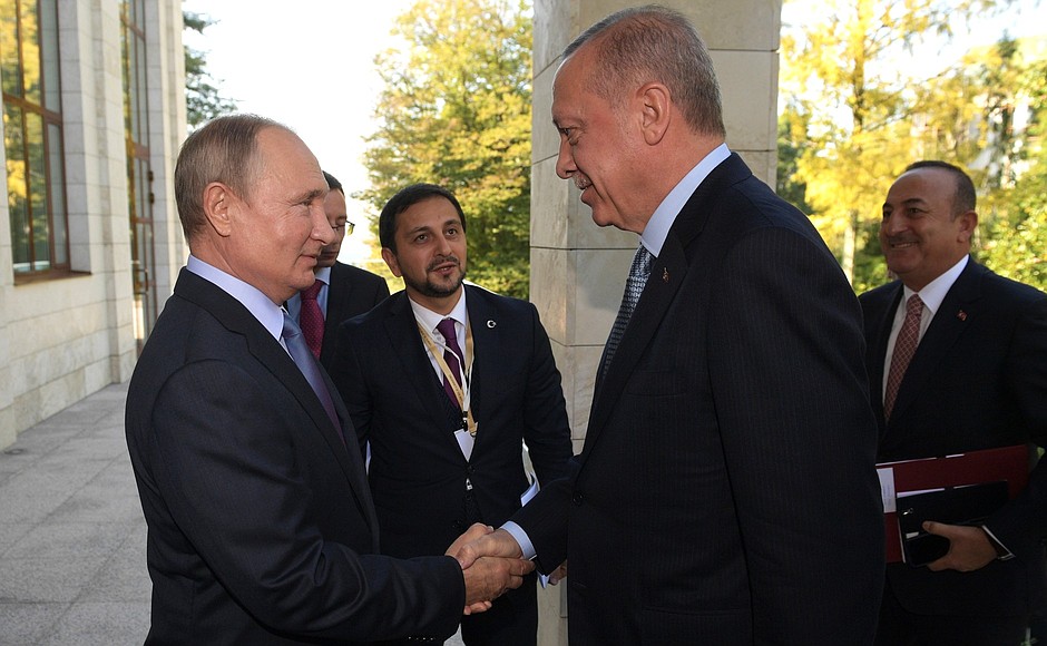 С Президентом Турецкой Республики Реджепом Тайипом Эрдоганом, прибывшим в Россию с рабочим визитом.