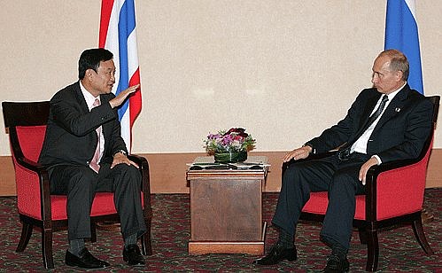 Meeting with Prime Minister of Thailand Thaksin Shinawatra.