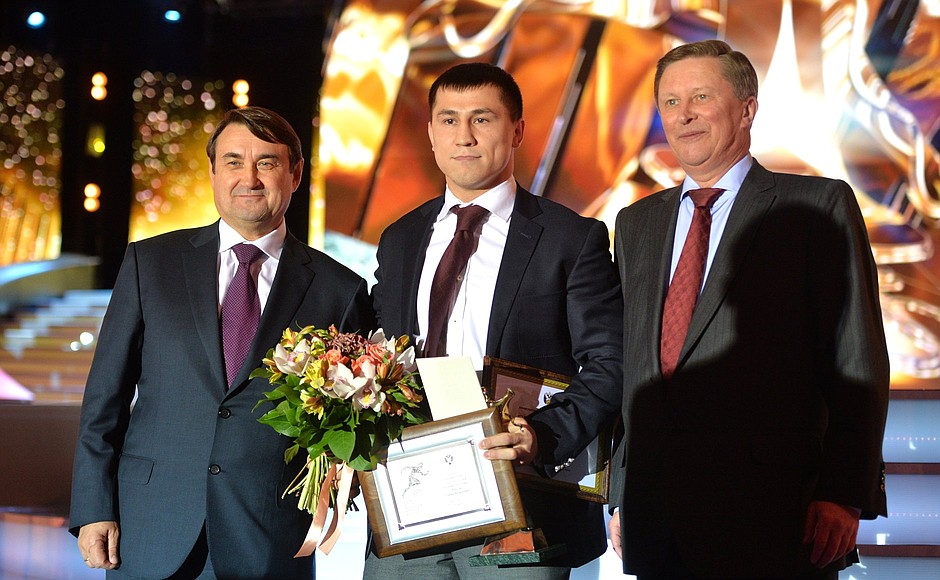 At the 2015 Russian Olympians Ball. Awards ceremony. Left to right: Aide to the President Igor Levitin, Greco-Roman wrestler, Olympic Champion, Twice World and European Champion Roman Vlasov, Chief of Staff of the Presidential Executive Office Sergei Ivanov.
