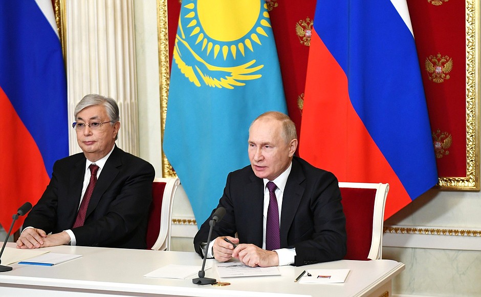Vladimir Putin and Kassym-Jomart Tokayev took part, via videoconference, in the 18th Russia-Kazakhstan Interregional Cooperation Forum.