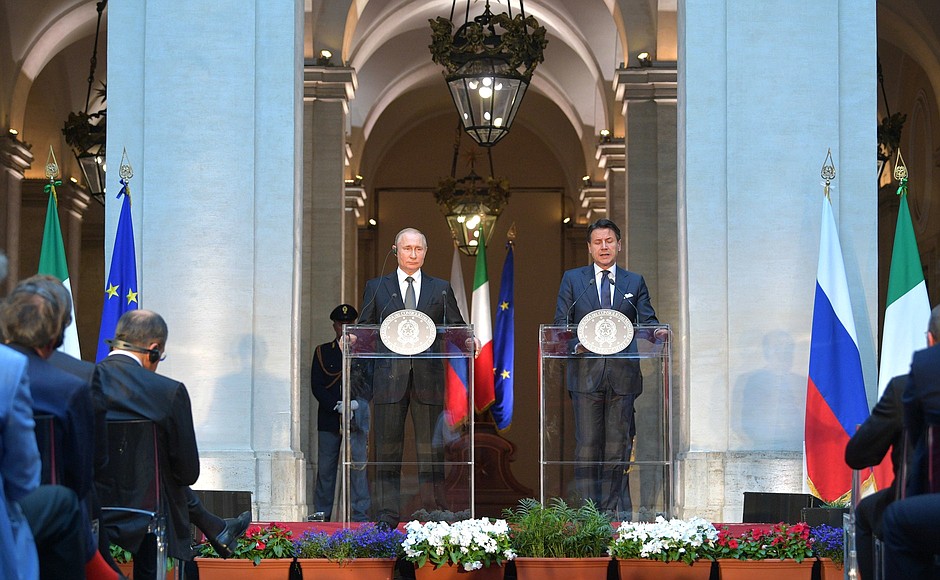 Совместная пресс-конференция с Председателем Совета министров Итальянской Республики Джузеппе Конте.