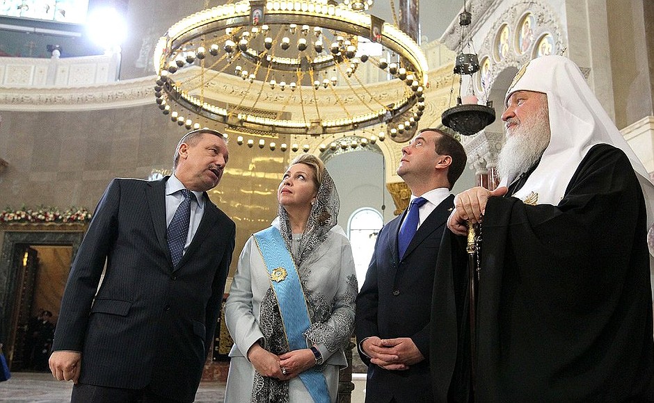 With Patriarch Kirill of Moscow and All Russia and Deputy Chief of Staff of the Presidential Executive Office Alexander Beglov (left) at the Naval Cathedral of Saint Nicholas in Kronstadt.