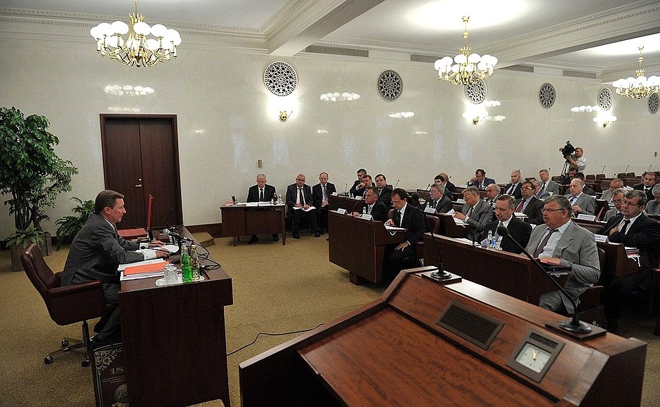 Заседание Госкомиссии по подготовке к празднованию 200-летия победы России в Отечественной войне 1812 года.