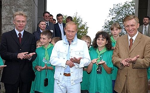 President Putin at the Orlyonok All-Russia Children\'s Center.