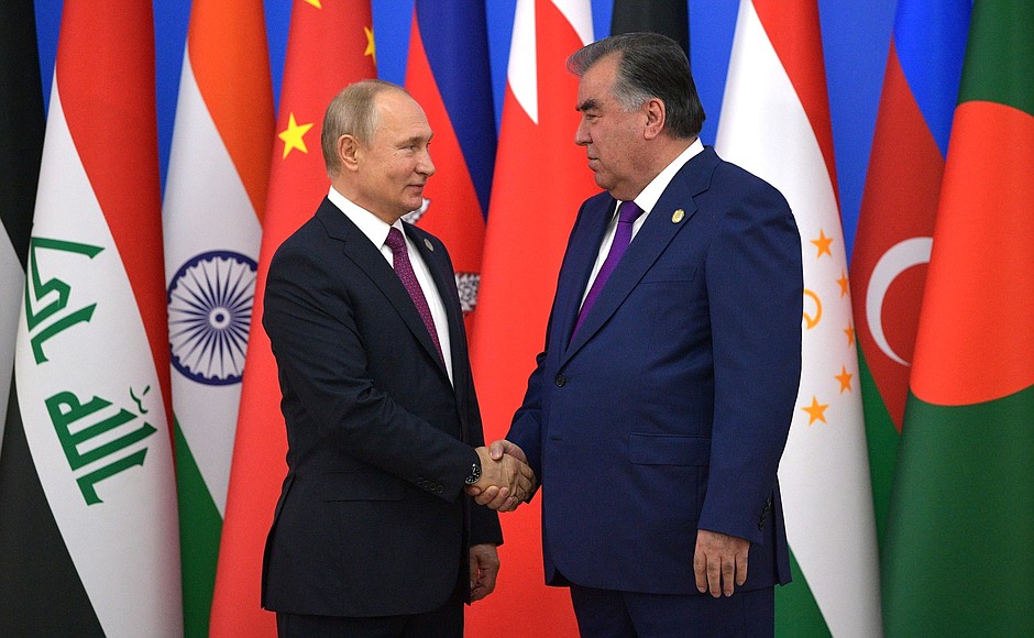With President of the Republic of Tajikistan Emomali Rahmon before the summit of the Conference on Interaction and Confidence-Building Measures in Asia.