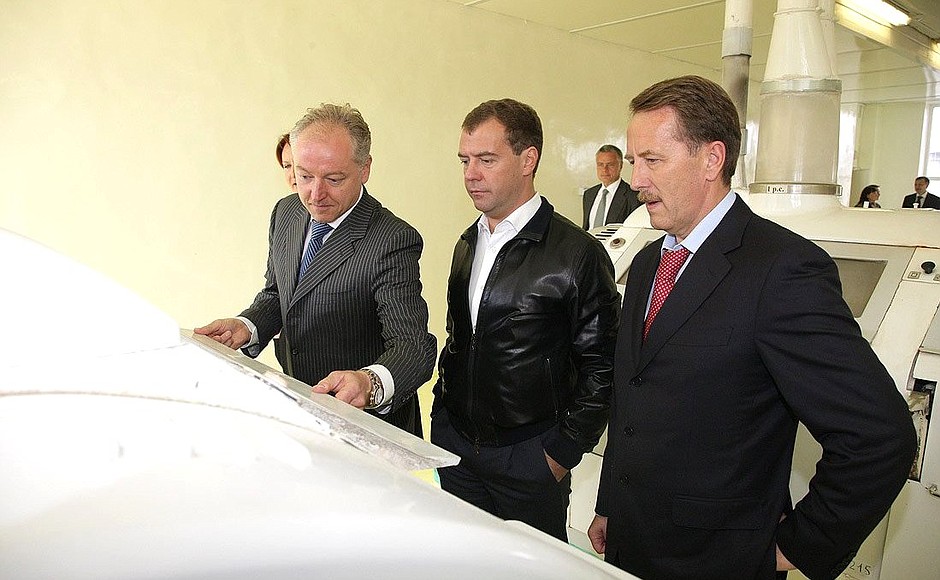At Voronezhsky Flour Mill. With Governor of Voronezh Region Alexei Gordeyev (right) and board chairman of the Russian Food Company Inc. Valery Cheshinsky.