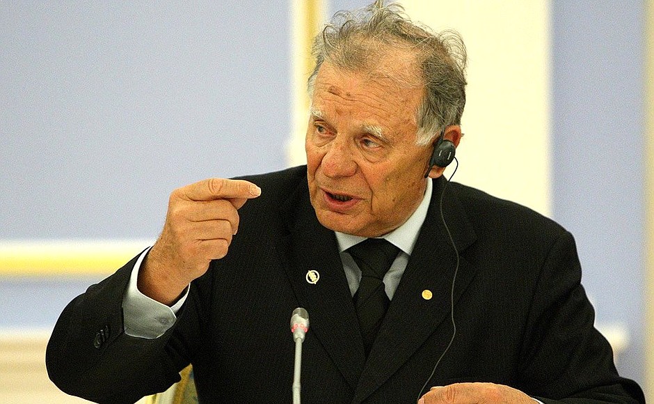 Academic advisory board co-chair, Vice President of the Russian Academy of Sciences, academic at the Russian Academy of Sciences and Nobel laureate in physics Zhores Alferov.