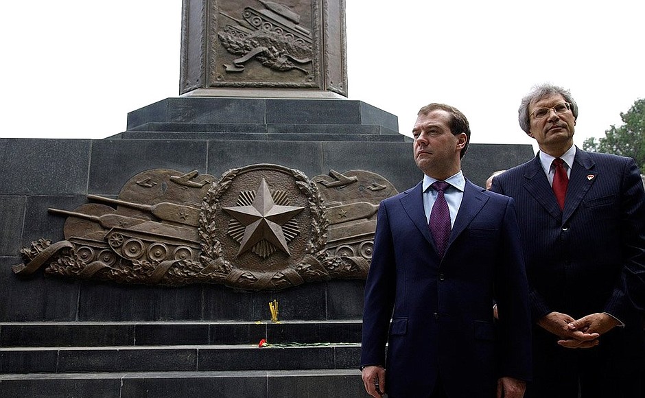 With Russian Ambassador to China Sergei Razov during a visit to the Russian military cemetery.