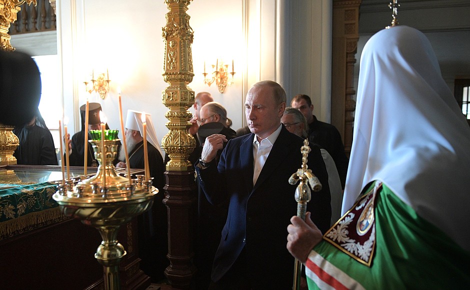 На торжественной литургии в Спасо-Преображенском соборе Валаамского монастыря.