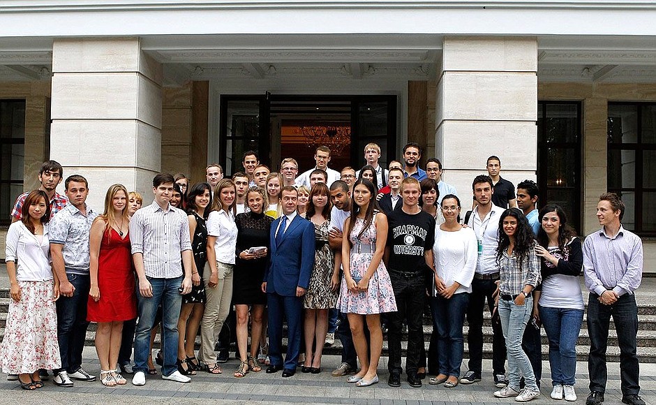 С участниками Всероссийского молодёжного образовательного форума «Селигер».