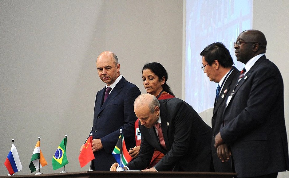 Signing of documents at 6th BRICS Summit.