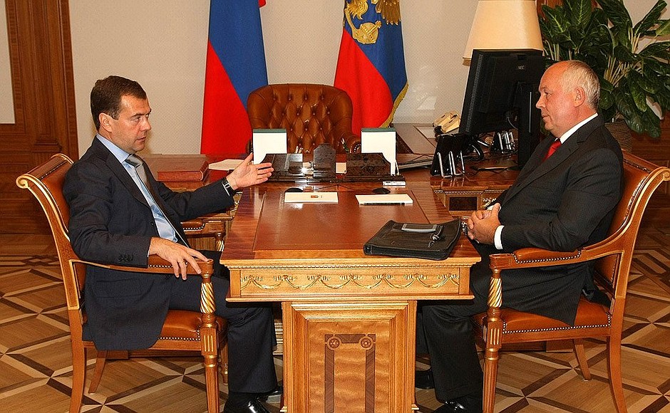 With CEO of Russian Technologies (Rostekhnologii) State Corporation Sergei Chemezov.