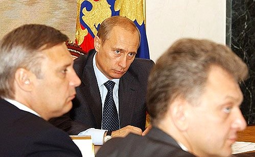 President Putin at a meeting with the Cabinet.