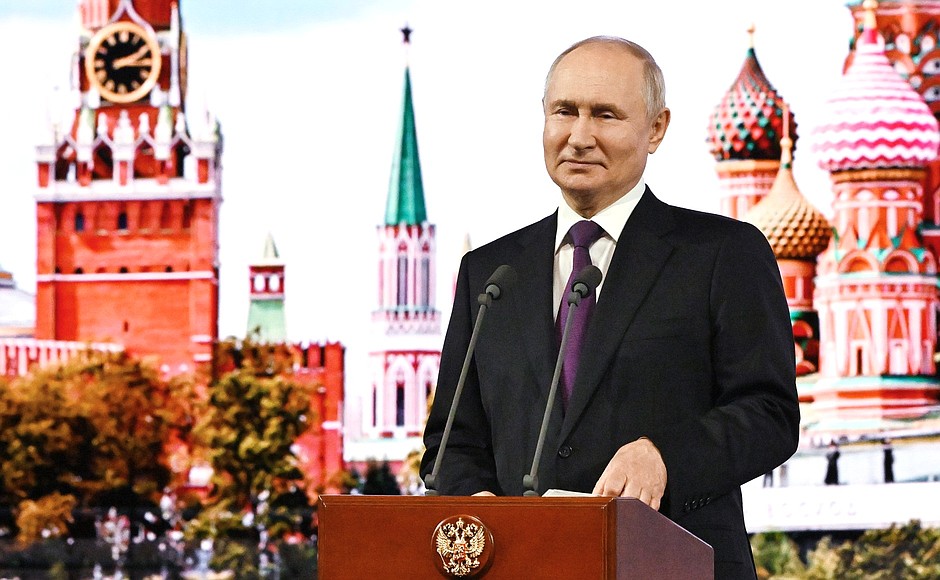 Vladimir Putin congratulated Moscow residents on City Day.
