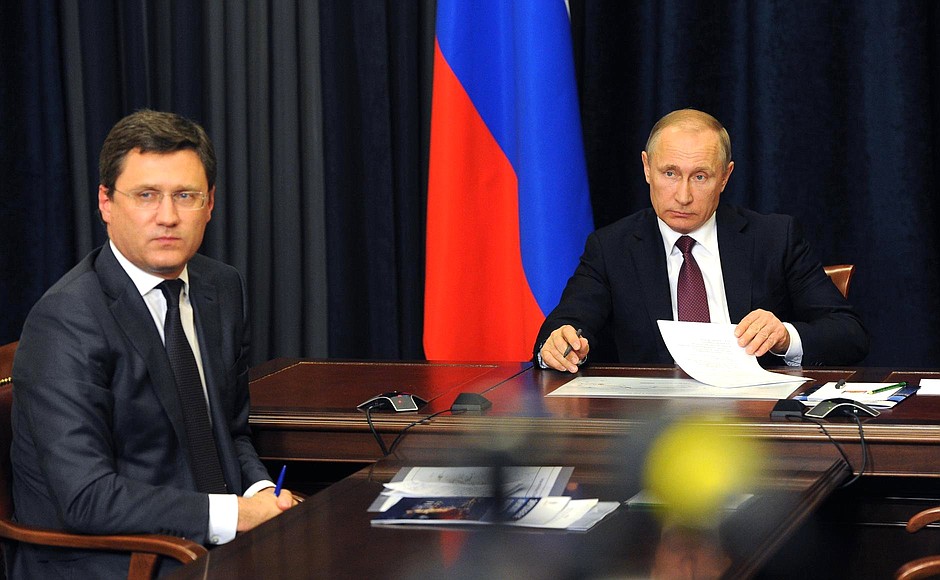With Energy Minister Alexander Novak at a videoconference meeting on energy supplies for Crimea.