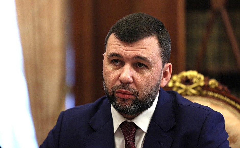 Временно исполняющий обязанности главы Донецкой Народной Республики Денис Пушилин.