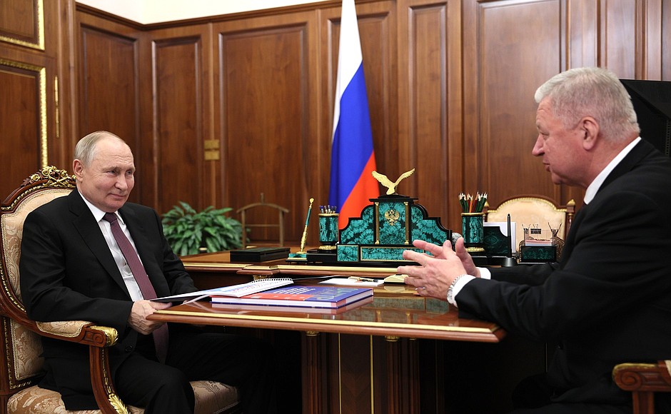 Meeting with Chairman of the Federation of Independent Trade Unions of Russia Mikhail Shmakov.