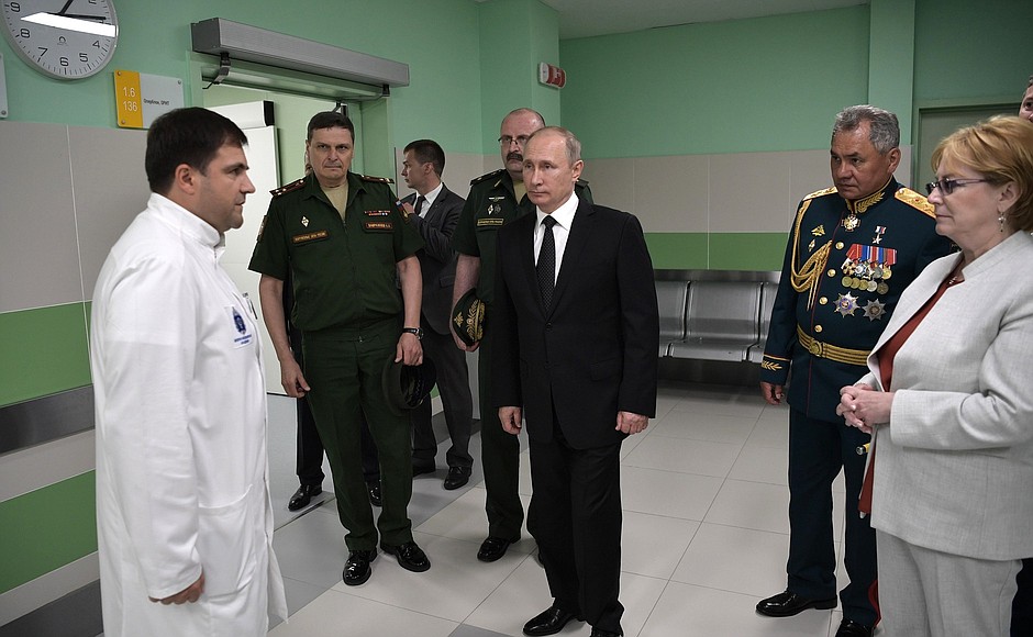Во время посещения Многопрофильной клиники Военно-медицинской академии имени С.М.Кирова.