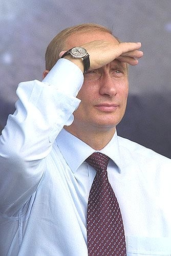 President Putin watching demonstration flights at the sixth MAKS-2003 International Aerospace Show.