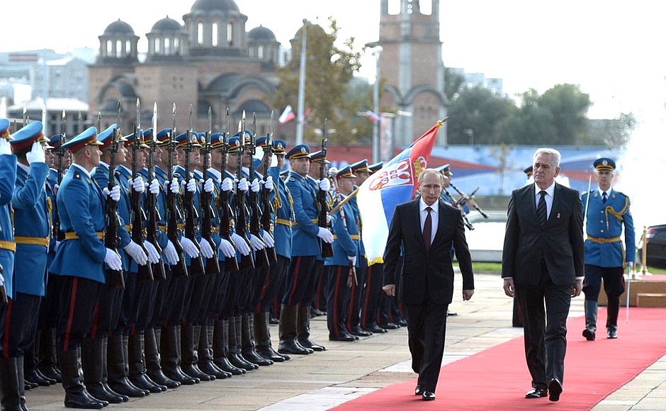 Официальная церемония встречи. С Президентом Сербии Томиславом Николичем.