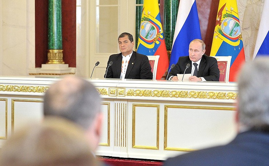 Press statements following Russian-Ecuadorian talks. With President of Ecuador Rafael Correa.