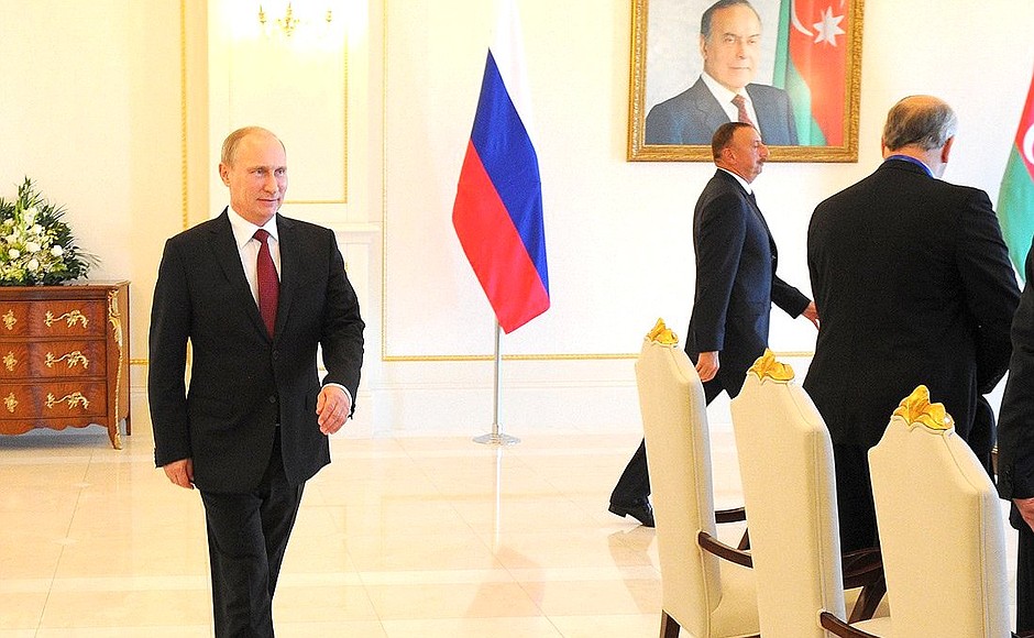 Перед началом российско-азербайджанских переговоров.