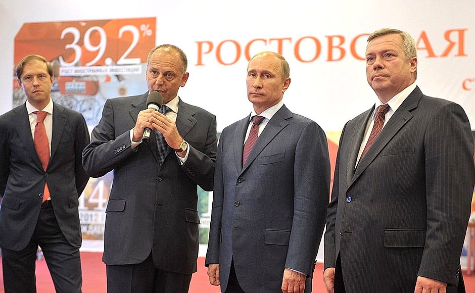 Владимир Путин по видеосвязи принял участие в запуске дуговой электросталеплавильной печи на Таганрогском металлургическом заводе.