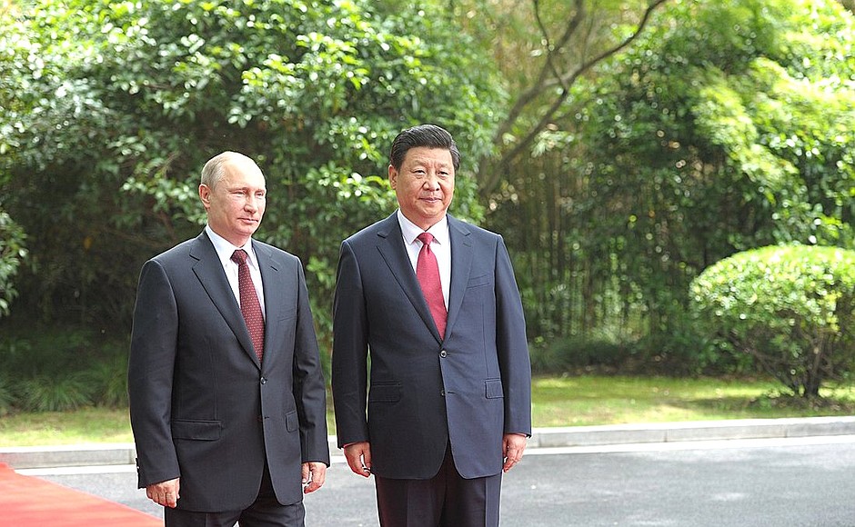 С Председателем КНР Си Цзиньпином.