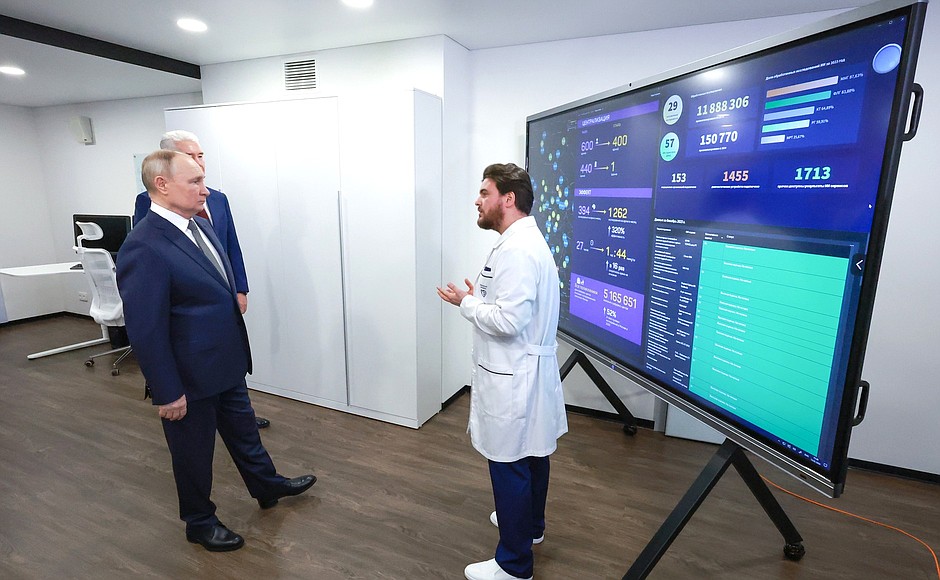 Visiting Centre for Diagnostics and Telemedicine Technologies. With Director of Centre for Diagnostics and Telemedicine Technologies Yury Vasilyev.