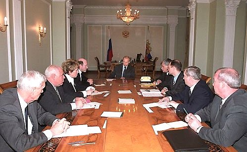 President Putin meeting with presidential envoys to the federal districts.