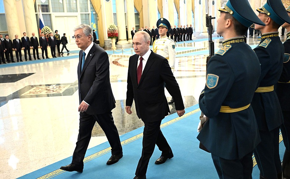 Церемония официальной встречи Владимира Путина Президентом Казахстана Касым-Жомартом Токаевым.