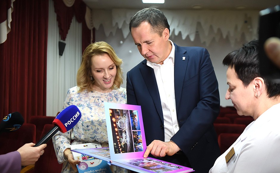 Presidential Commissioner for Children’s Rights Maria Lvova-Belova made a working trip to the Belgorod Region. With Belgorod Region Governor Vyacheslav Gladkov.